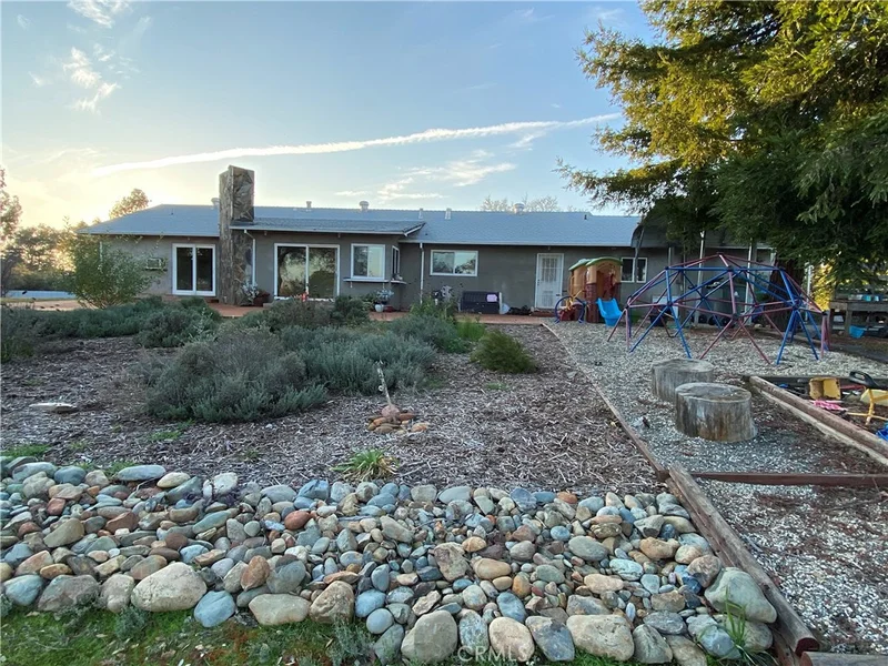 1180 Middlehoff, Oroville, CA 95965