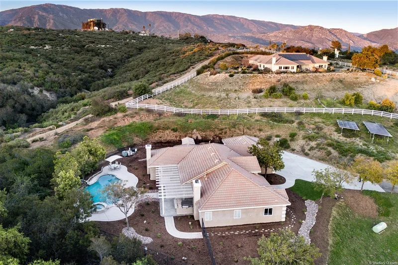 30030 Mckenna Heights, Valley Center, CA 92082