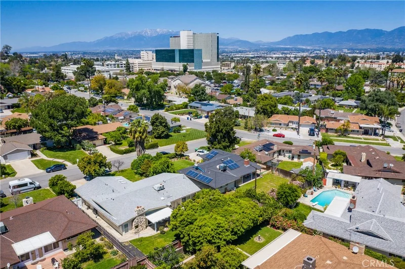 11451 Acacia, Loma Linda, CA 92354