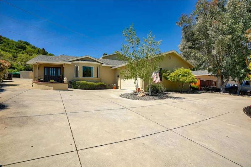 847 Encino, Morgan Hill, CA 95037