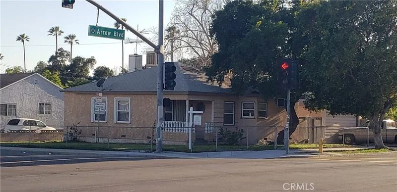 8512 Mango, Fontana, CA 92335