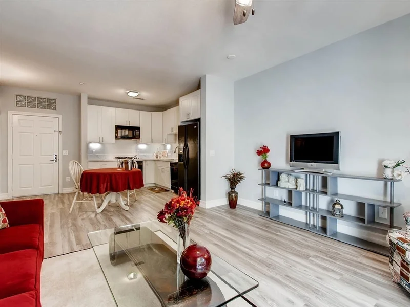 525 11th Ave #1208, San Diego, CA 92101