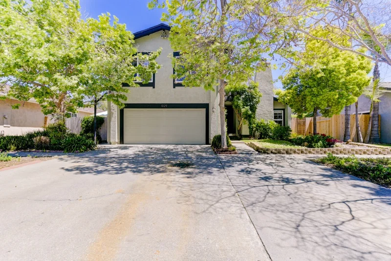 1029 Mockingbird Ln, San Marcos, CA 92078