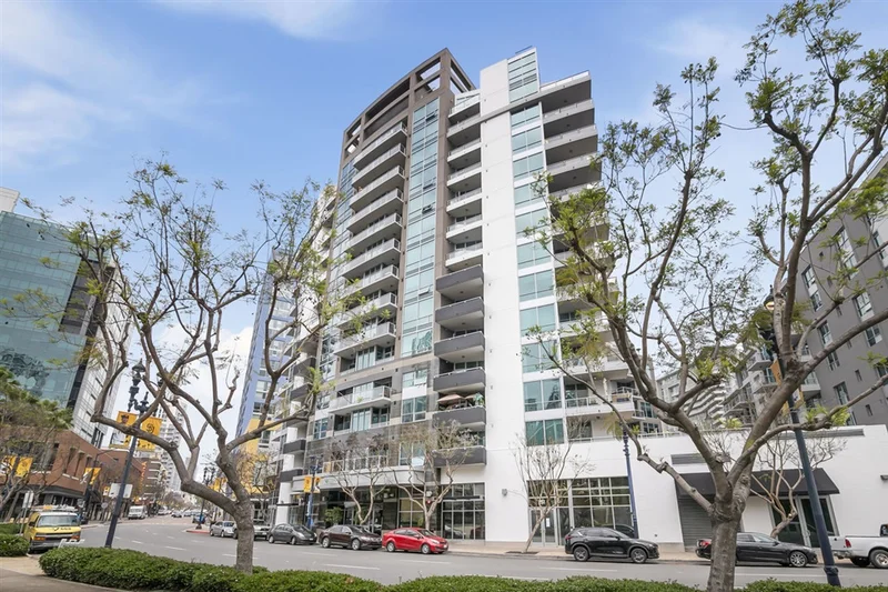 253 10th #427, San Diego, CA 92101