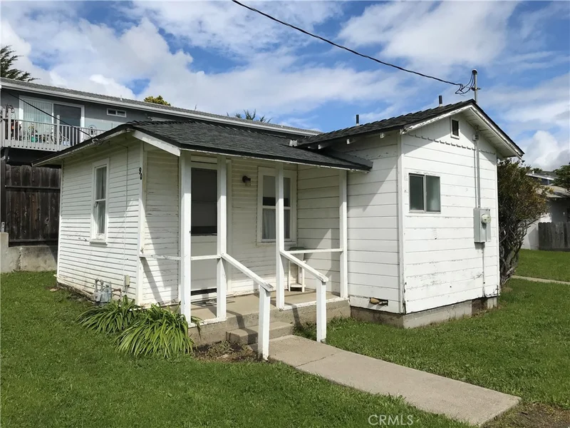 90 10th, Cayucos, CA 93430