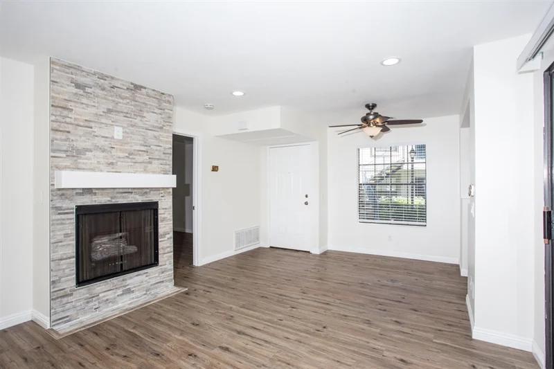 10369 Azuaga St #153, San Diego, CA 92129