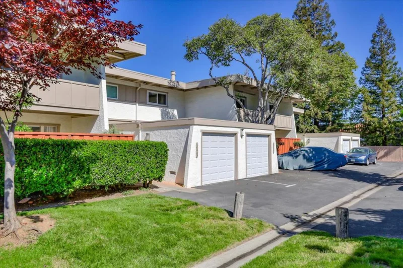 10423 Mary, Cupertino, CA 95014