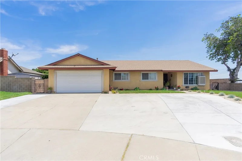 2945 S Augusta Avenue, Ontario, CA 91761