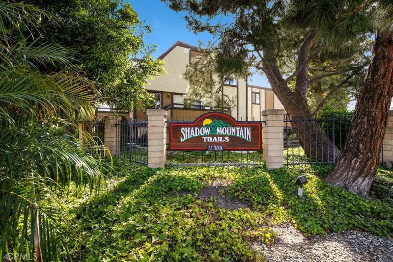 11300 Foothill #42, Sylmar, CA 91342