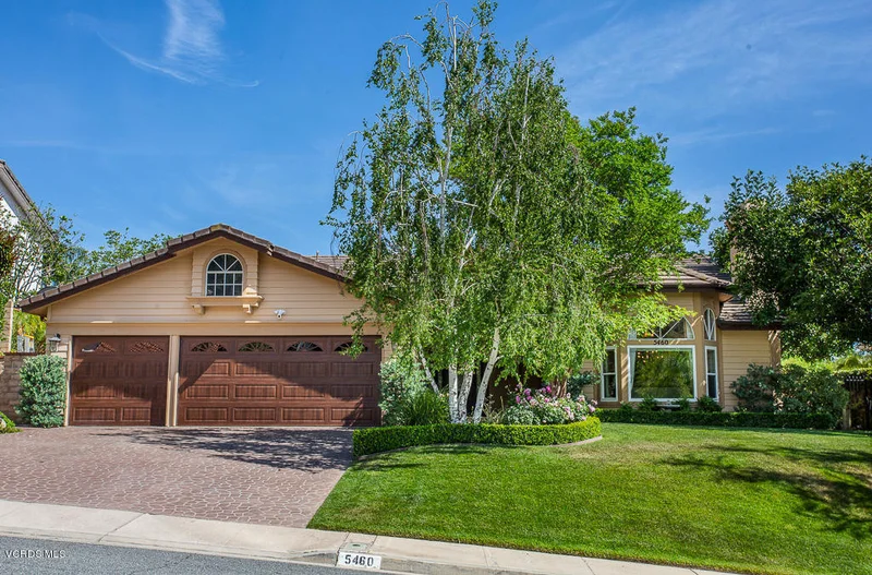 5460 Liverpool, Oak Park, CA 91377