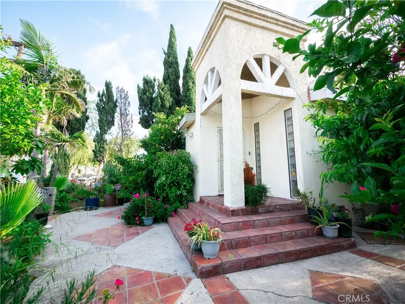 1001 Truro, Inglewood, CA 90301