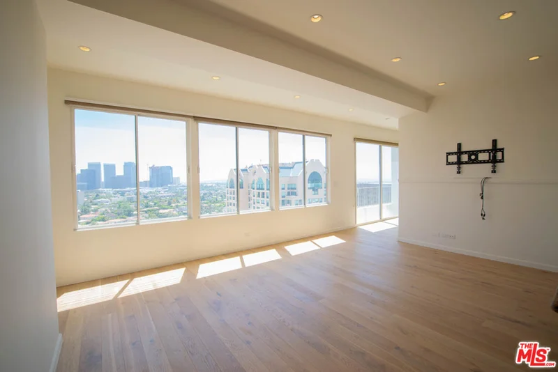 10501 Wilshire #1706, Los Angeles, CA 90024