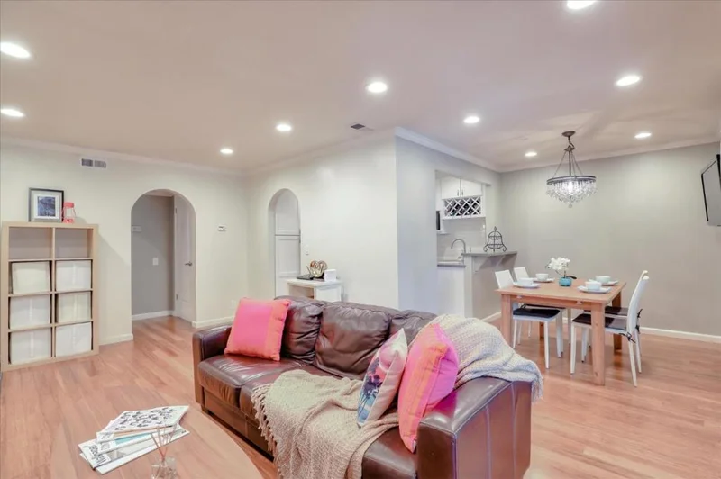 1031 Alta Mira #B, Santa Clara, CA 95051