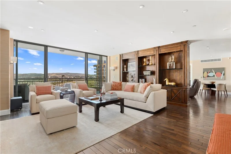 5103 Scholarship, Irvine, CA 92612