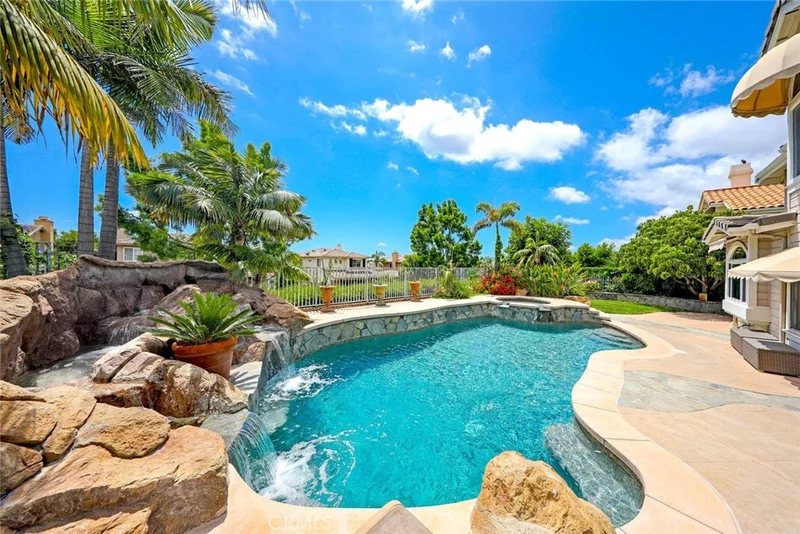 22515 Bluejay, Mission Viejo, CA 92692