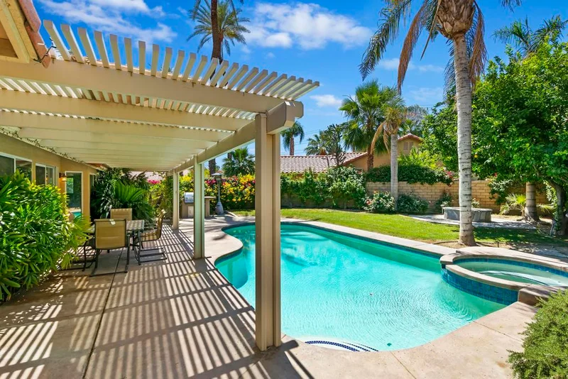 123 Christa, Palm Desert, CA 92260