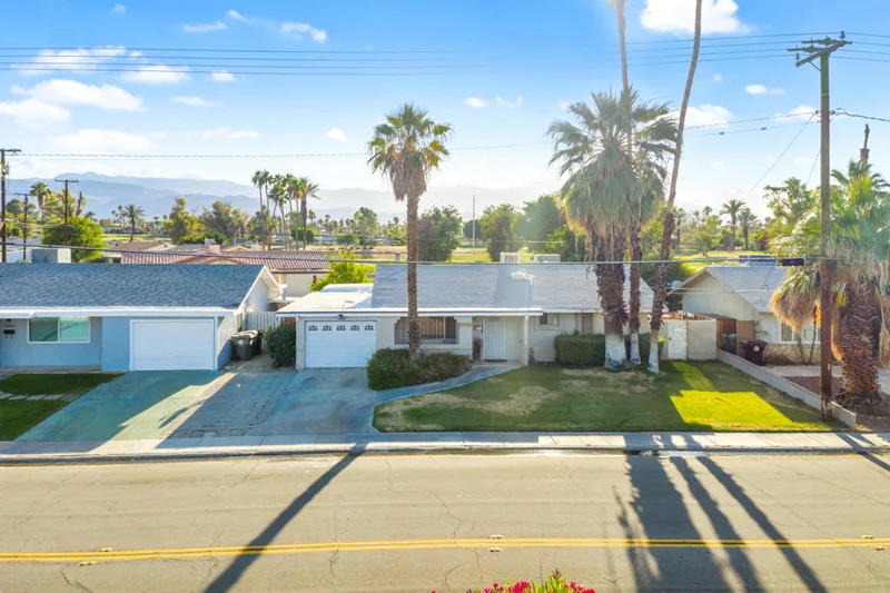42825 Warner, Palm Desert, CA 92211