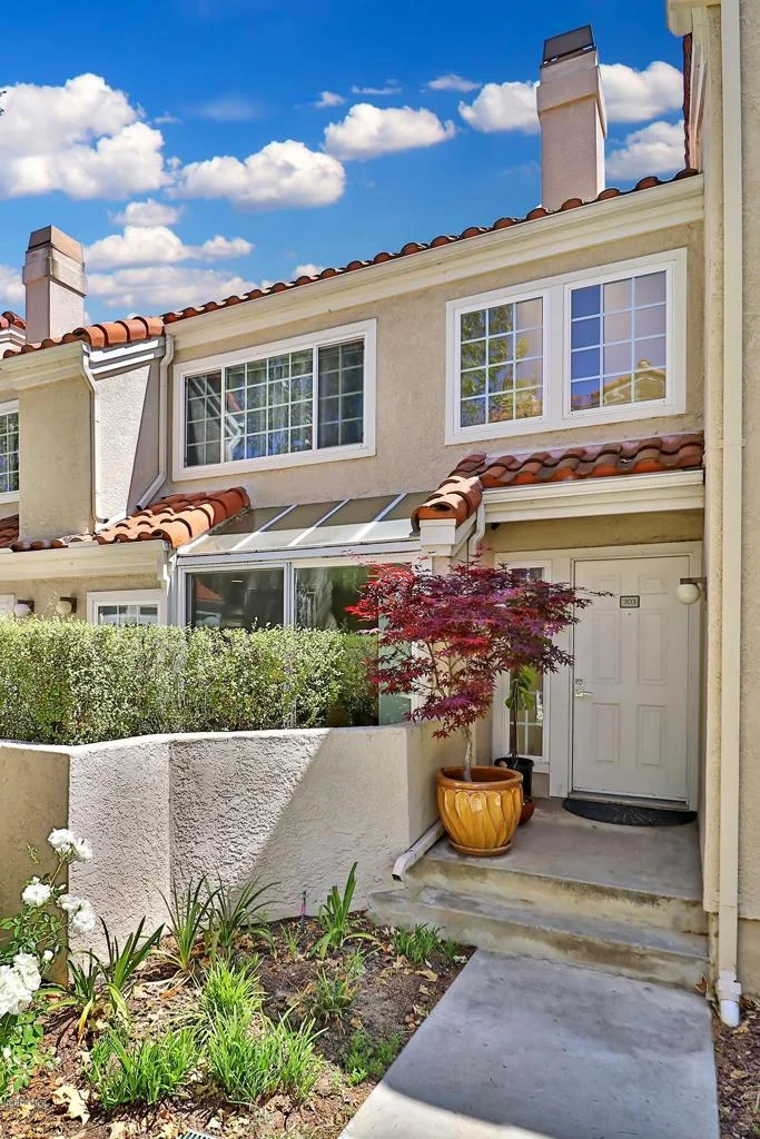 4240 Lost Hills #703, Calabasas, CA 91301