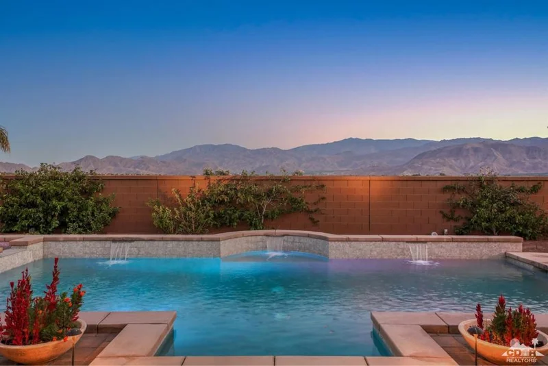 9 Chateau, Rancho Mirage, CA 92270