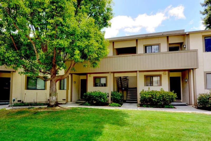 1034 Abbott, Milpitas, CA 95035