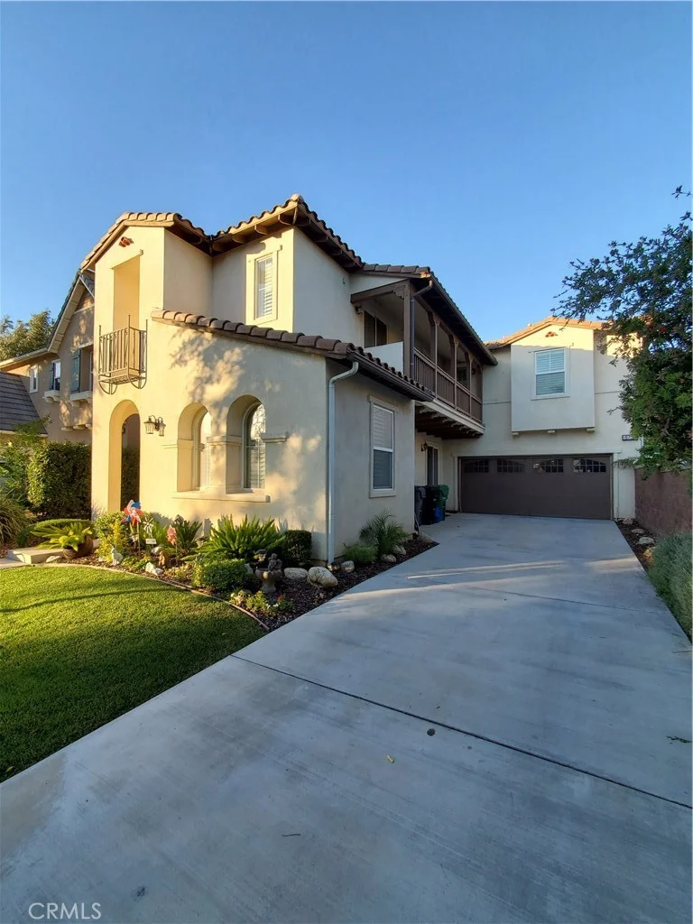 8737 Founders Grove, Chino, CA 91708