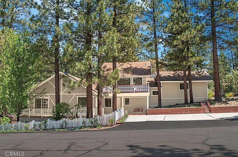 42324 Paramount, Big Bear, CA 92315