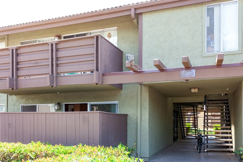 615 Fredricks #115, Oceanside, CA 92058