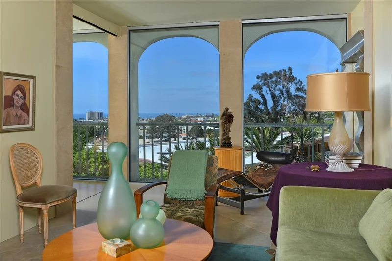 1001 Genter St #3E, La Jolla, CA 92037