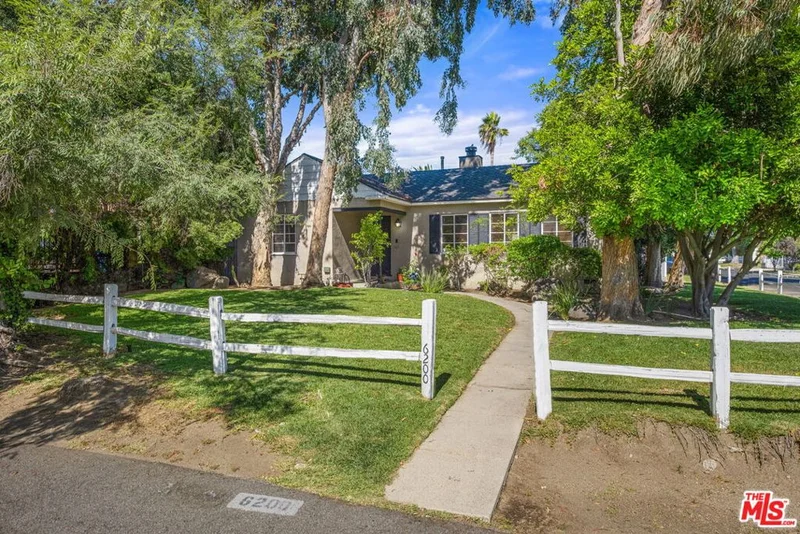 6200 Klump, North Hollywood, CA 91606