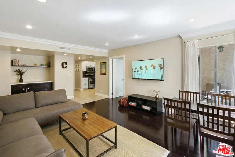 1122 Peck #103, Los Angeles, CA 90035