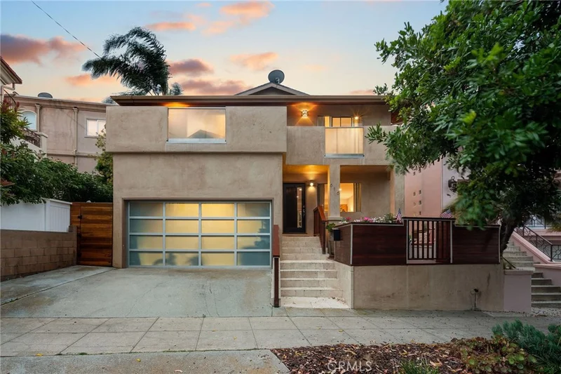 616 Garnet, Redondo Beach, CA 90277