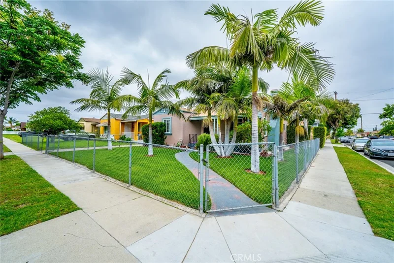 4227 56th, Maywood, CA 90270