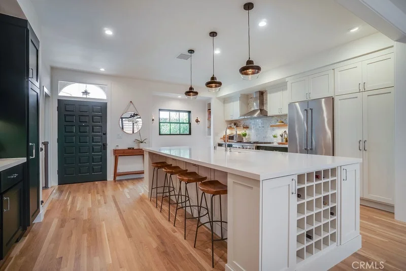 618 Lincoln #4, Santa Monica, CA 90402