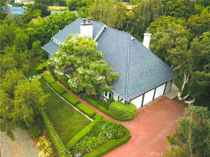 19051 Fairhaven Extension, North Tustin, CA 92705