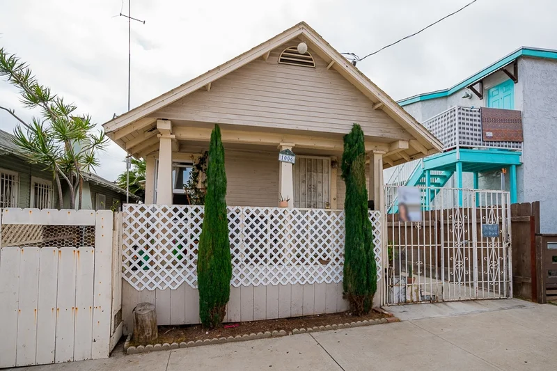 1006 26th, San Diego, CA 92113
