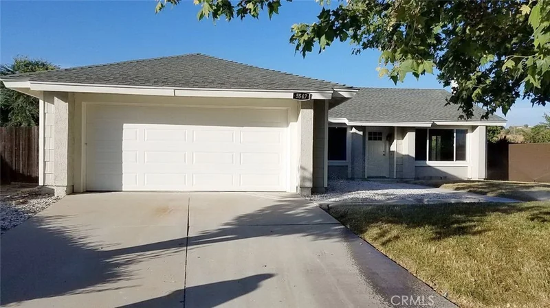 5547 Dahlia, San Bernardino, CA 92407