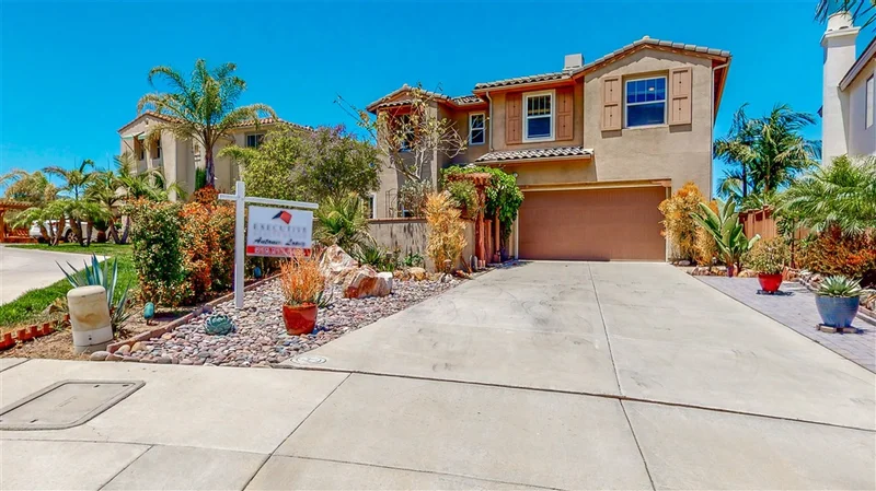 7715 Britt Pl, Santee, CA 92071