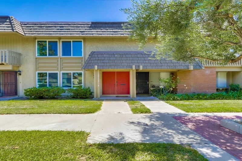 10179 Napa River Court, Fountain Valley, CA 92708