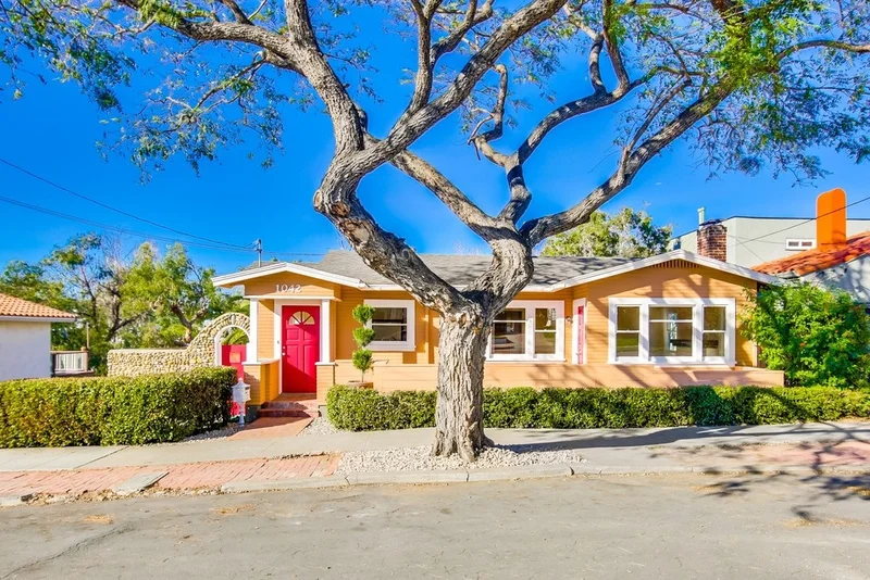 1042 Lincoln Avenue, San Diego, CA 92103