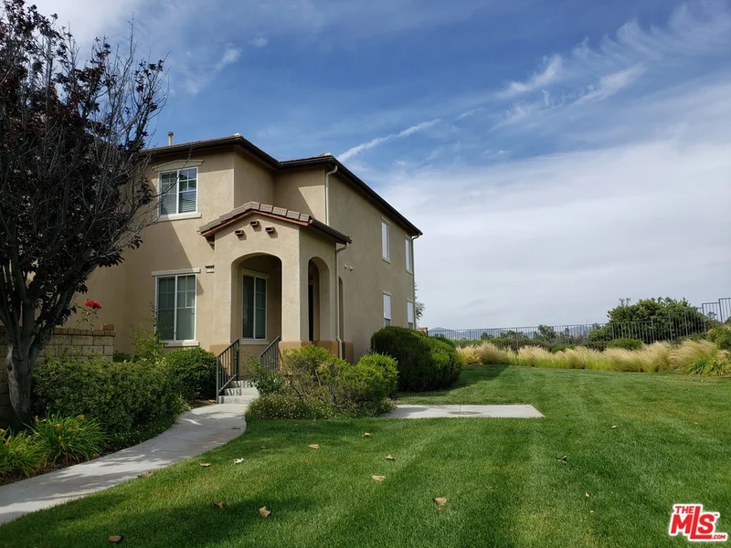 27254 Baviera #2230, Valencia, CA 91381