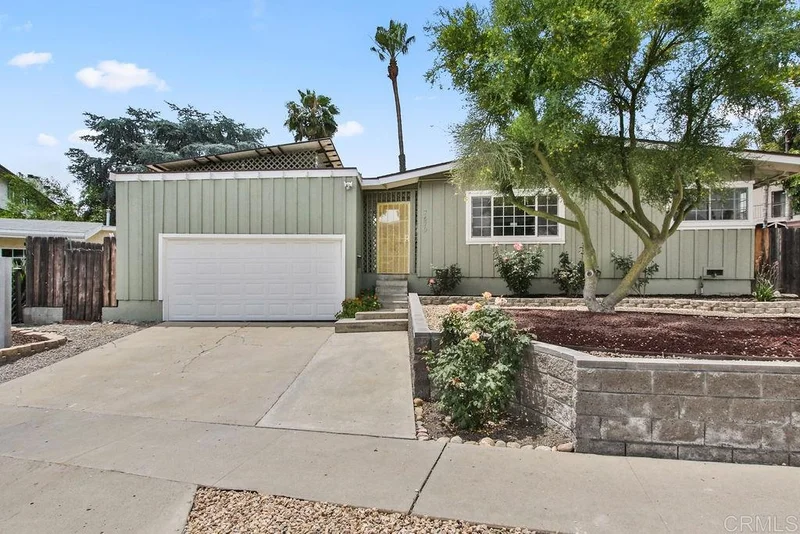 7670 Troy Ter, La Mesa, CA 91942