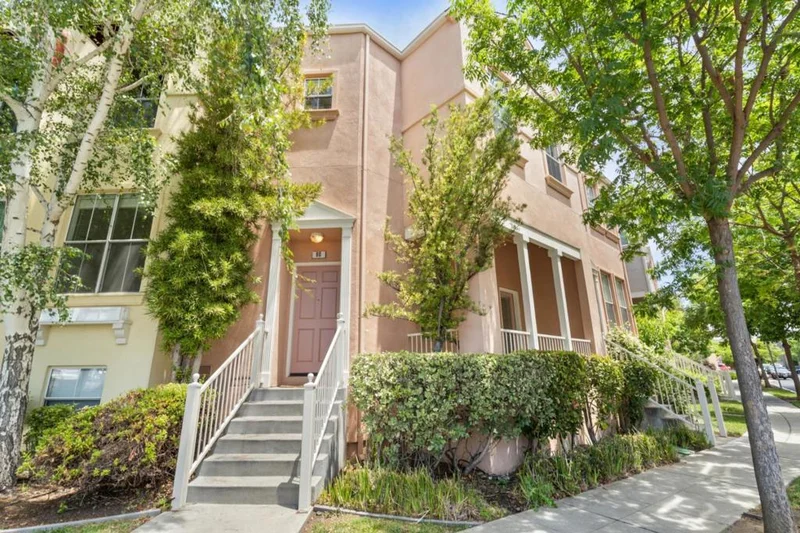 90 Freedom, Mountain View, CA 94040