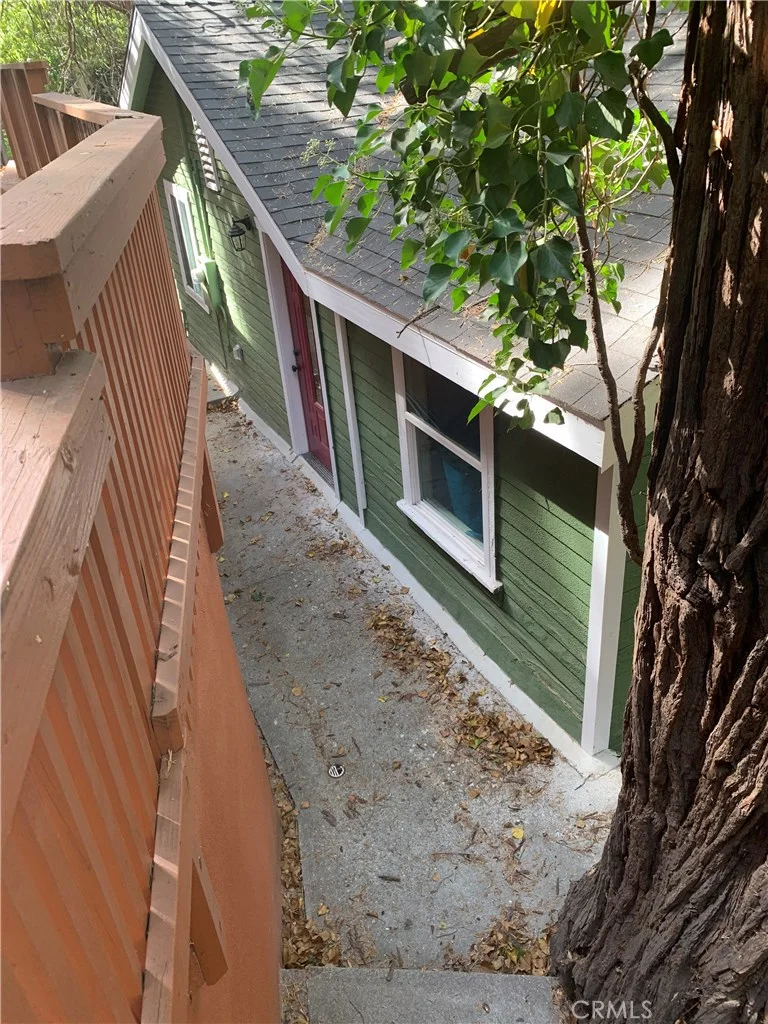 434 Valley, Crestline, CA 92325