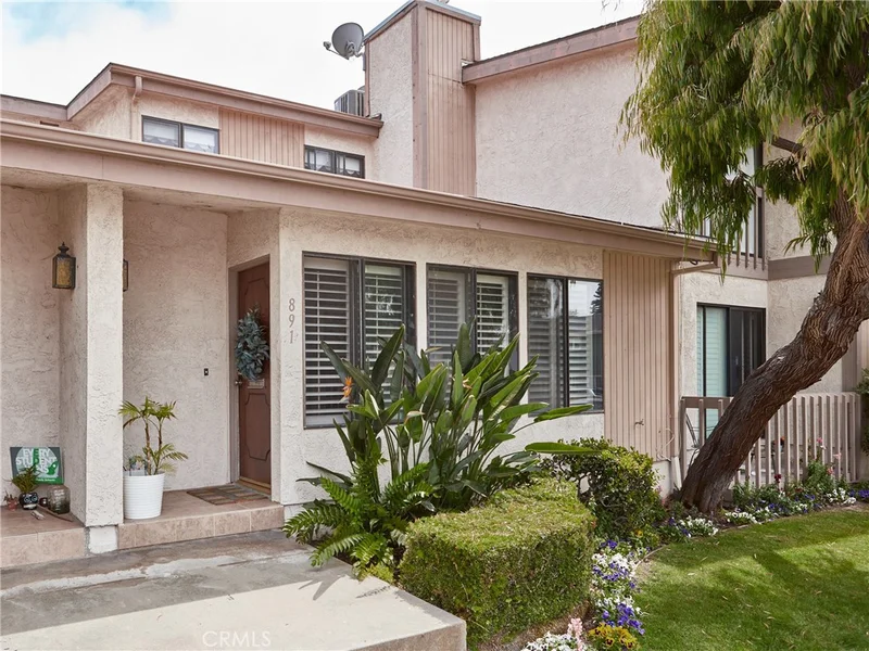 891 Washington, El Segundo, CA 90245