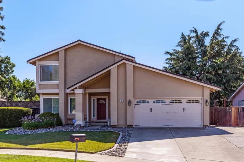 1017 Armand, Gilroy, CA 95020