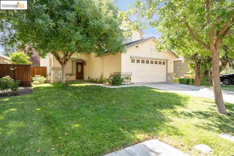 518 Apple Hill Dr, Brentwood, CA 94513