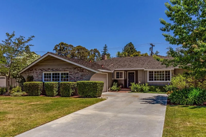 12394 Palmtag, Saratoga, CA 95070