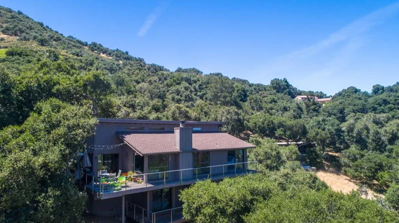 299 Calle De Los Agrinemsors, Carmel Valley, CA 93924