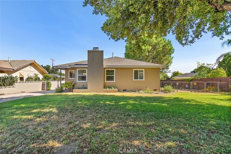 275 46th, San Bernardino, CA 92404