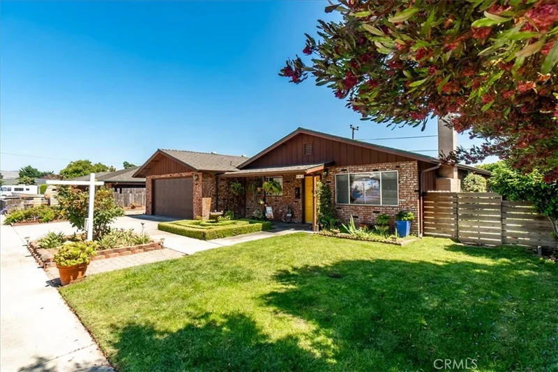 883 Todd Ln, Arroyo Grande, CA 93420